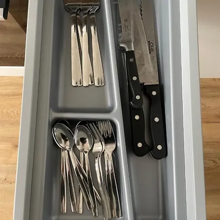 Lucky Ls07 - Vollausstattung - Zentrum - Aufzug - Grosse Kueche - 2 - Smart-tv Appartement Magdebourg